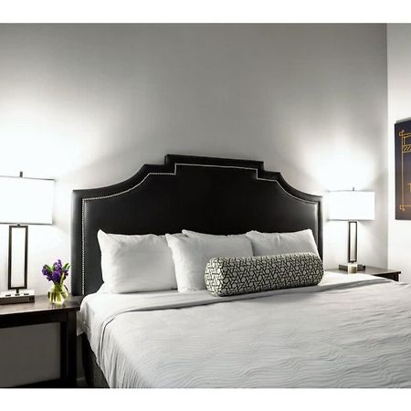 Bold 2Br 2Ba In The Block Apartment By Cozysuites! Indianapolis Exteriér fotografie
