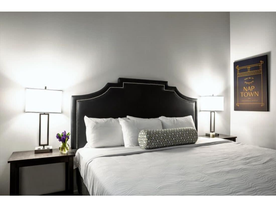Bold 2Br 2Ba In The Block Apartment By Cozysuites! Indianapolis Exteriér fotografie