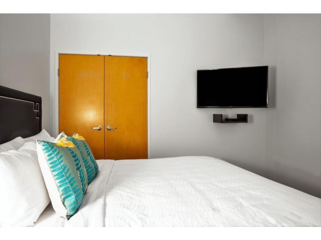 Bold 2Br 2Ba In The Block Apartment By Cozysuites! Indianapolis Exteriér fotografie